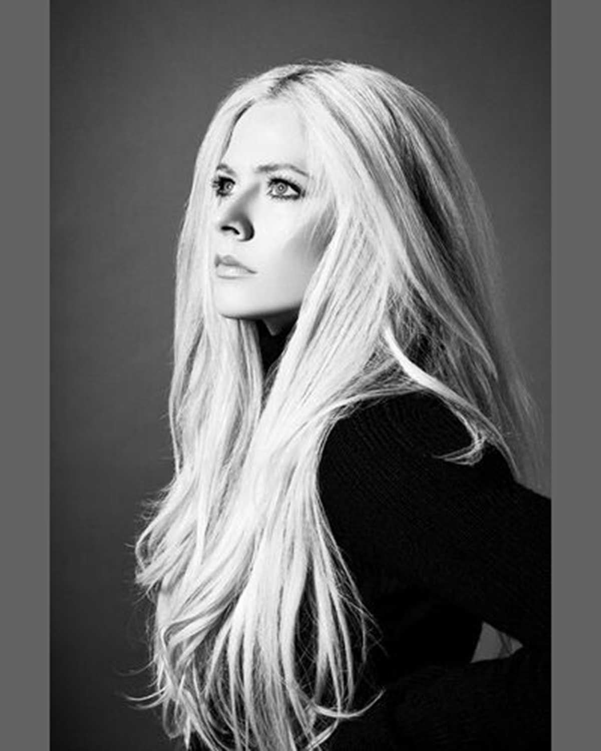 avril lavigne back with a sixth album